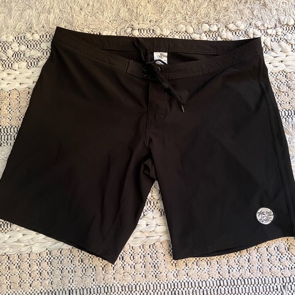 Body Glove Vapor Black Board Shorts Swim Trunks Size XL Surf Like New - Picture 2 of 12